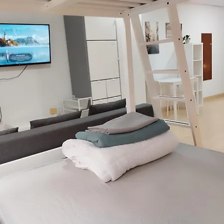 Apartment Estudio Centrico A4 *