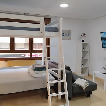 Estudio Centrico A4 شقة اوفيدو